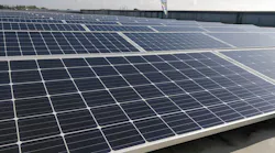 solar-roof-installation-pasfrost-zonnebeke-MAAIKE-TIJSSENS-BELGA-MAG-AFP-GETTY.jpg