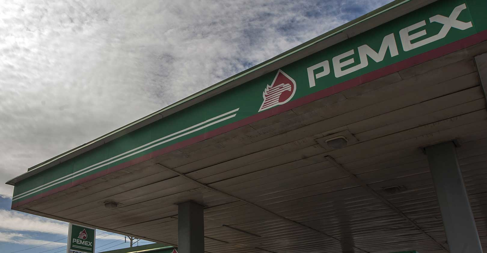 pemex-gas-station-JULIO-CESAR-AGUILAR-AFP-Getty.jpg