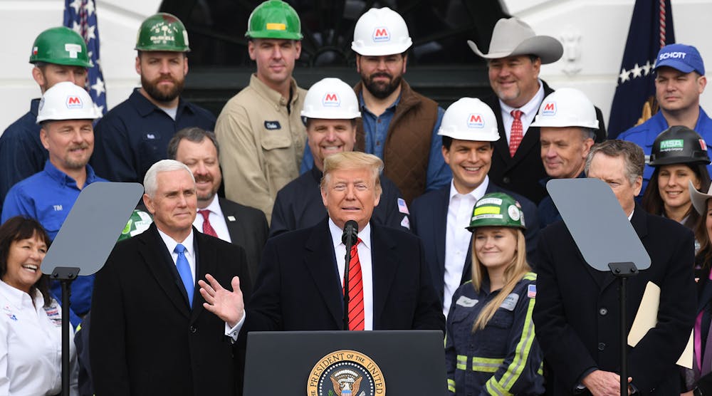 Usmca President Trump Pence Usmca Signing Ceremony Manufacturers Saul Loeb Afp Via Getty Images