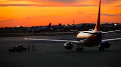 Boeing 737 Houston Texas Sunset John Gress Corbis Via Getty Images