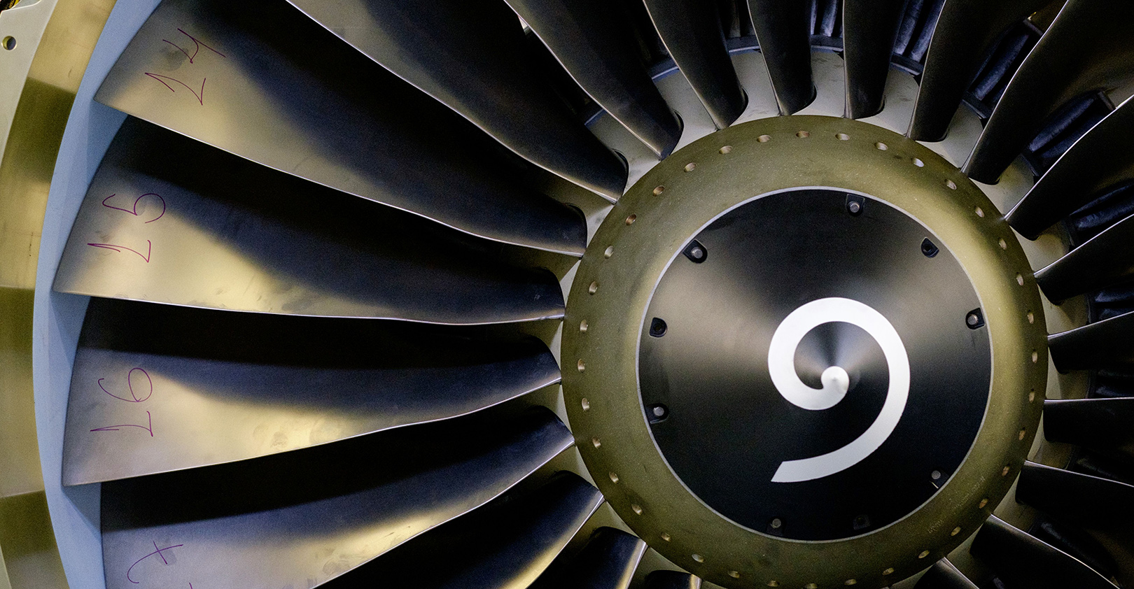 Ge Jet Turbine Closeup Yasuyoshi Chiba Afp Via Getty Images 5e8654402f9be 5e908e20c6ab8