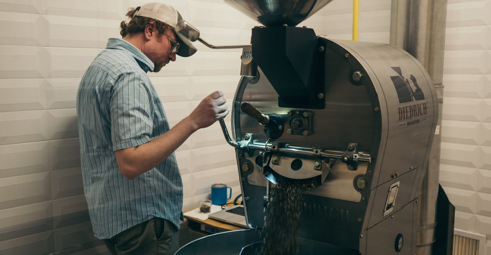 Battlecreek Coffee Roasters W H7 Vosd0f48 Photo By Battlecreek Coffee Roasters On Unsplash 5e8f36566ea9a