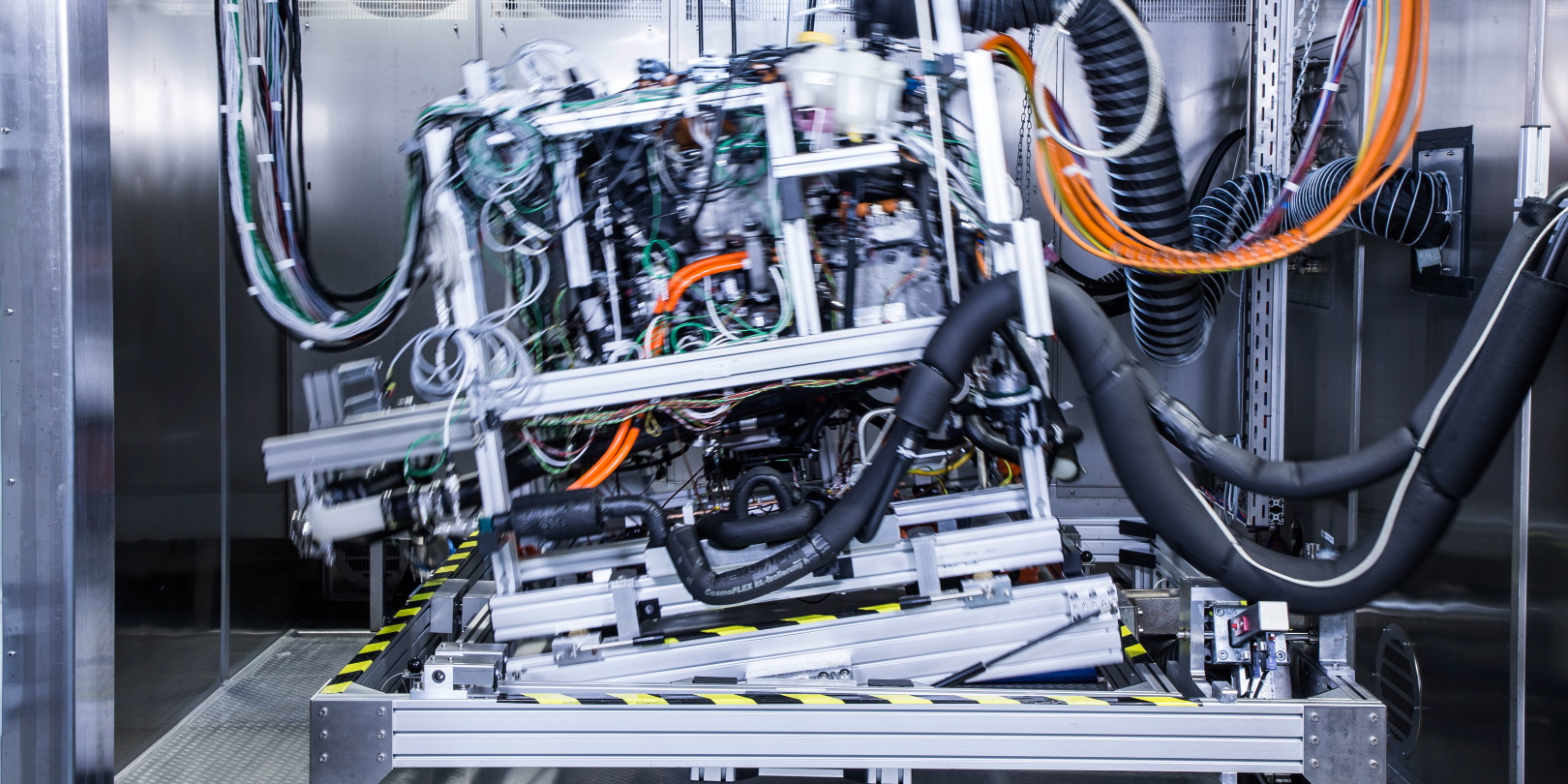 Daimler Fuel Cell Image 5ea0ab7aeca82