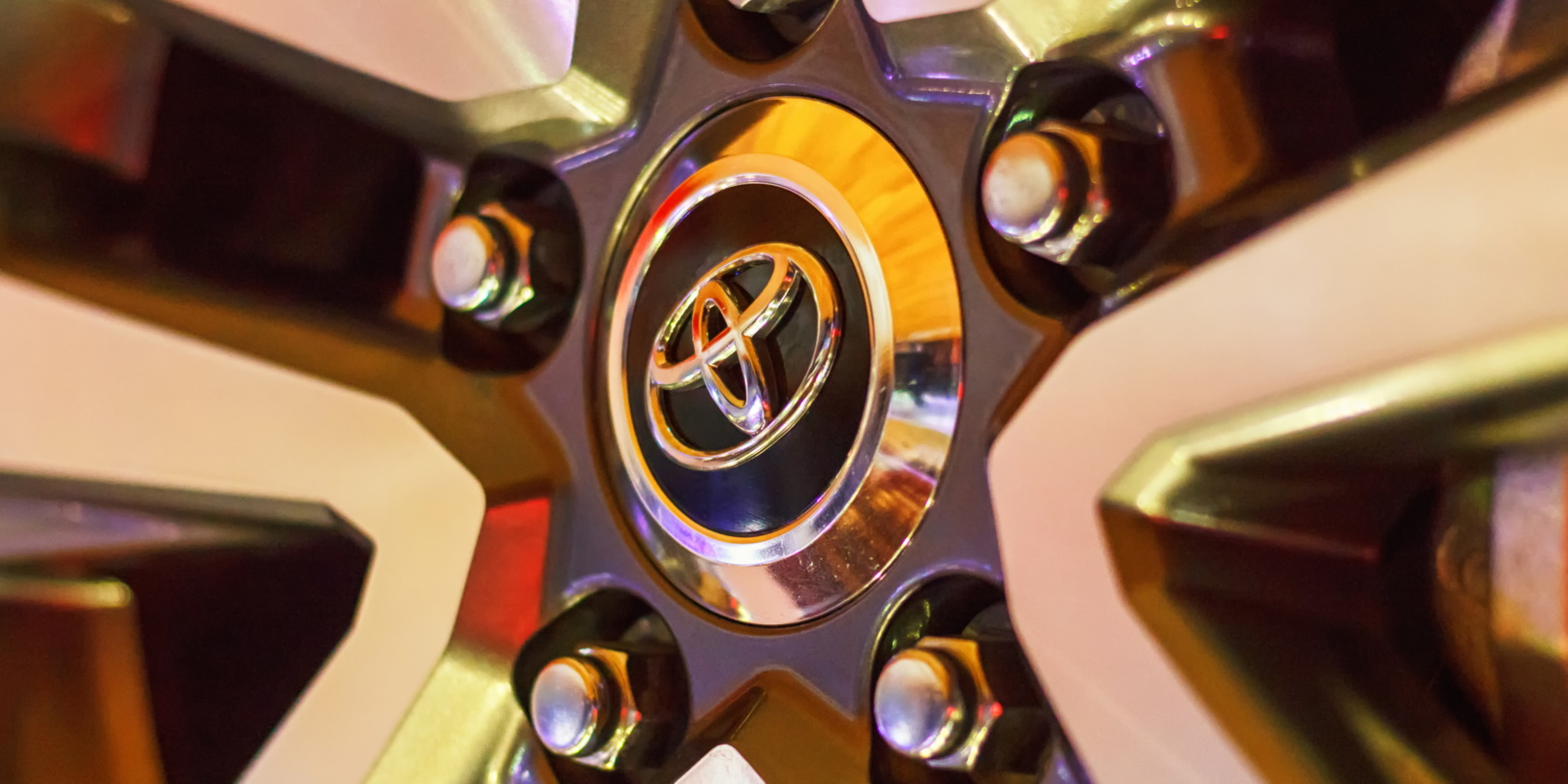 Toyota Wheel Joshua Wanyama Dreamstime 5ebad246807fd
