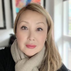 Tracey Yi Headshot Tracey Yi Headshot