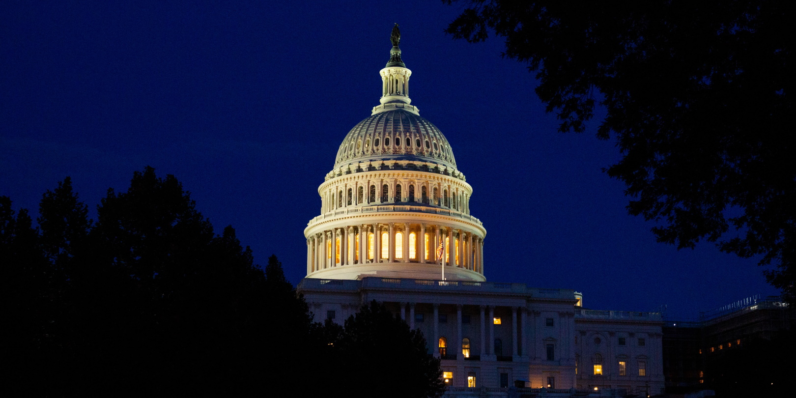 Capital Building At Night Lit Up Darren Halstead S T50jo9 Lch0 Unsplash 5f87df4a02671