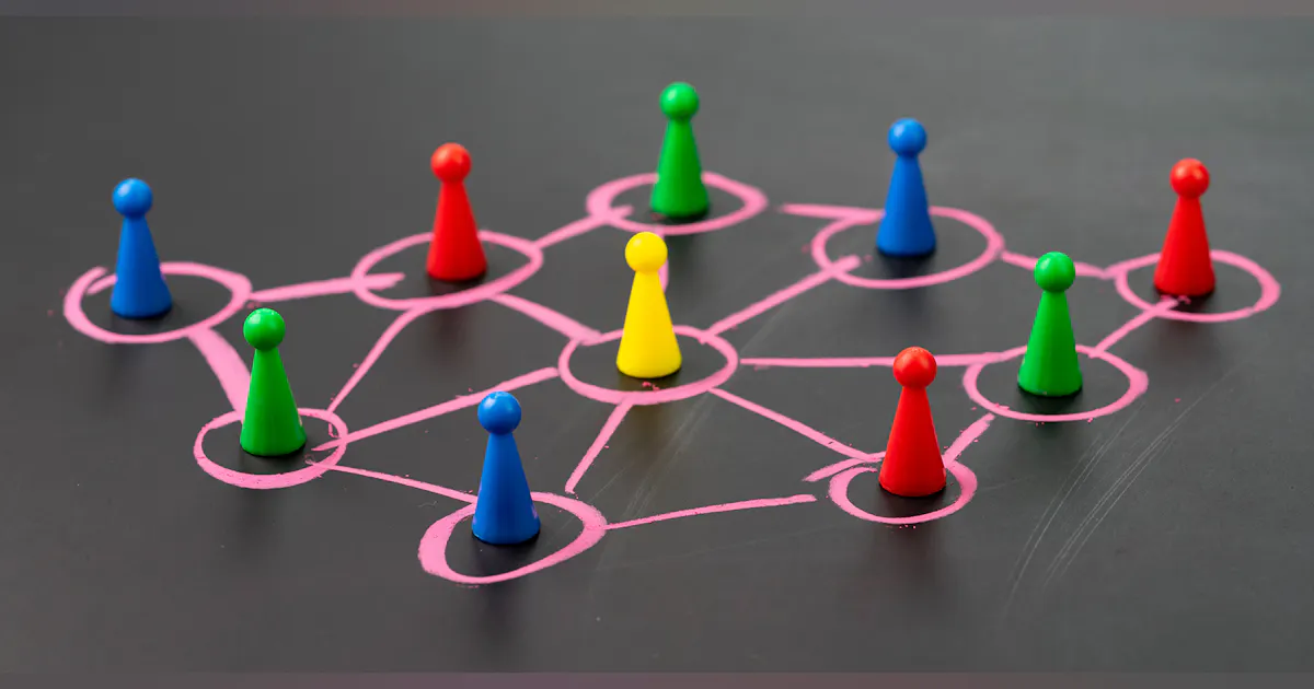 Is Decentralizing Right for Your Company? | IndustryWeek