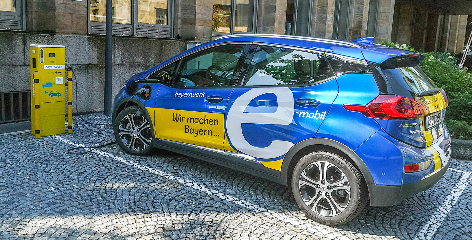 Electric Car Germany 5faebcc2cd6de