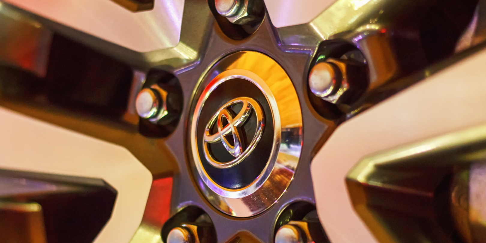Toyota Logo In Wheel Joshua Wanyama Dreamstime 6000d1e068132