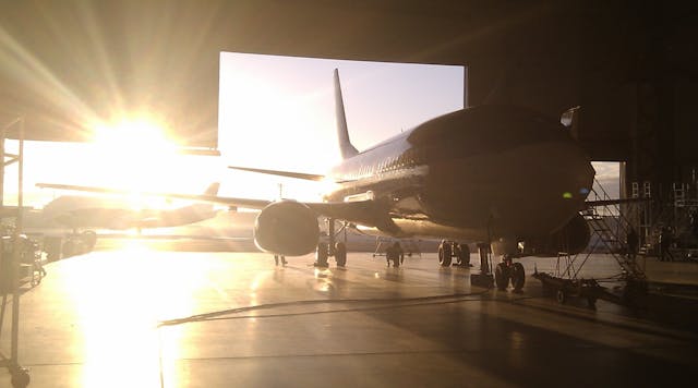 Boeing 737 Classic In Hangar, Silhouette, Sunlit, Light, Dark, Contrast 80884155 &copy; Dreamstime