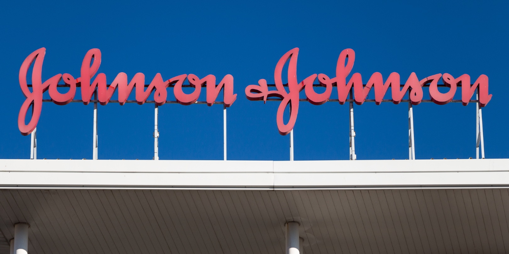 Johnson And Johnson Building Sign Red Rext Blue Pharmaceutical J J Manuel Esteban Dreamstime 603c8907a1860