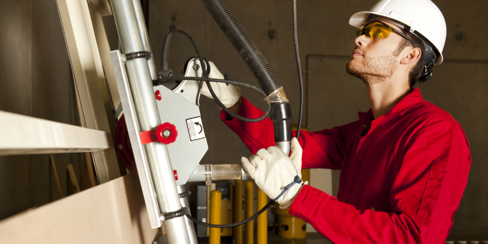 Guy Engineer Hard Hat Operating Machinery Photographerlondon Dreamstime 610d5cd1757a4