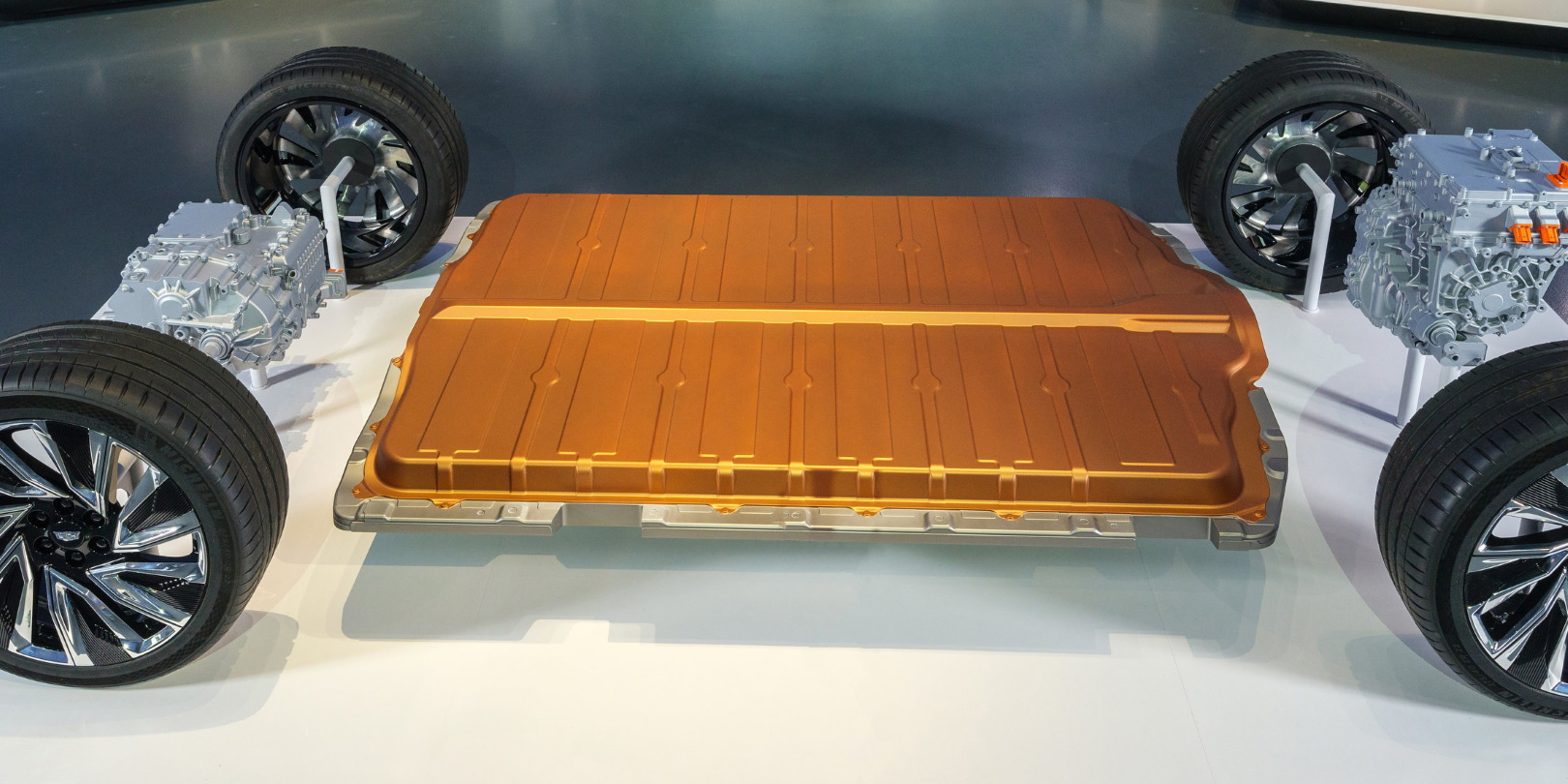 General Motors and GE to Cooperate on Sourcing Rare Earth, EV Materials