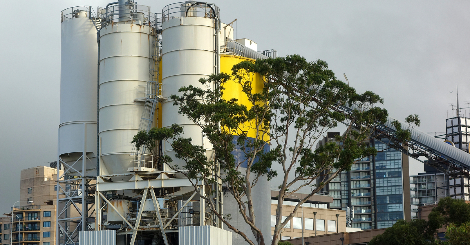 Concrete 615da0f4b0076