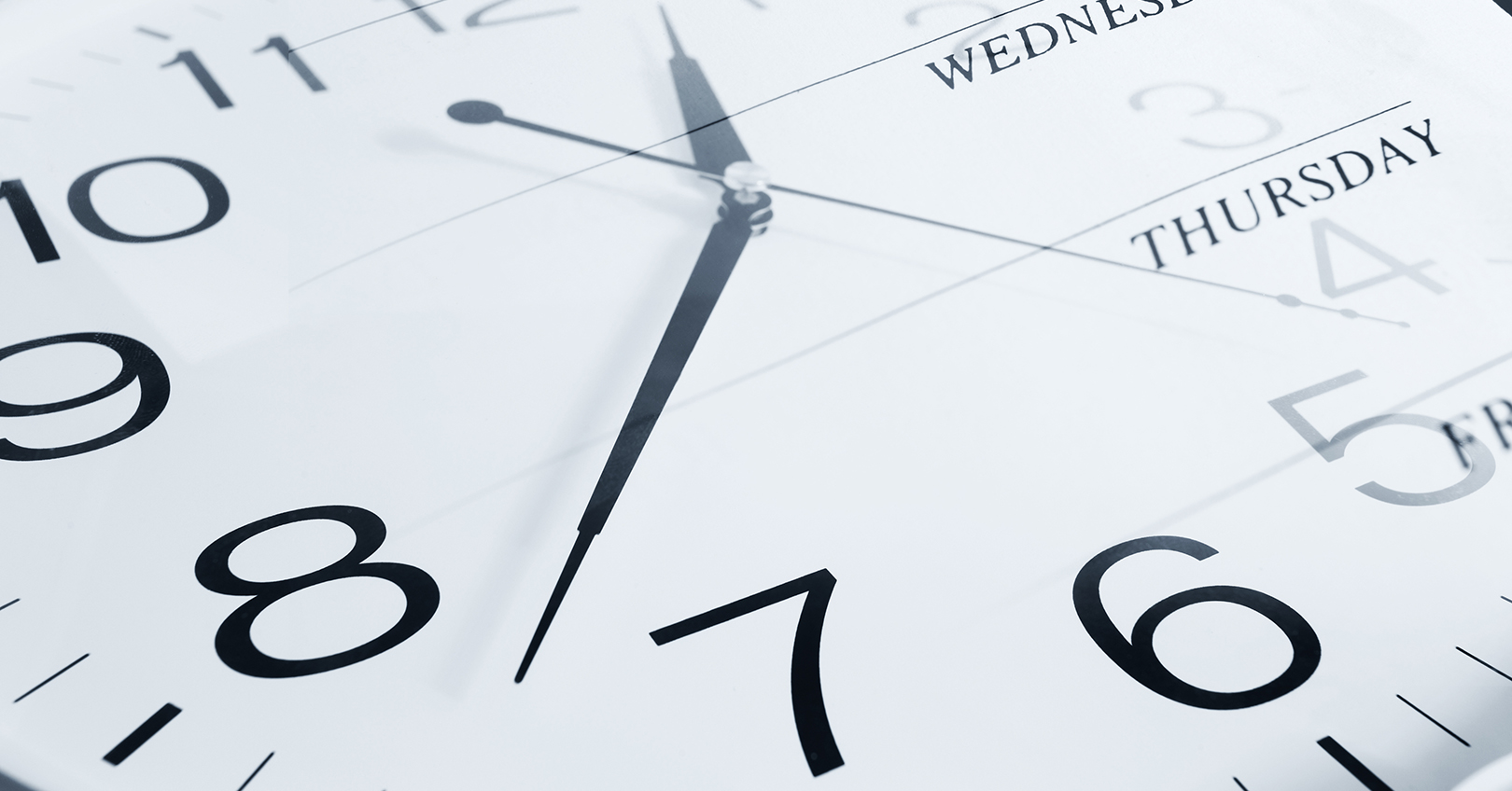 Clock Weekdreamstime Xl 26790911 6185adf3d6469