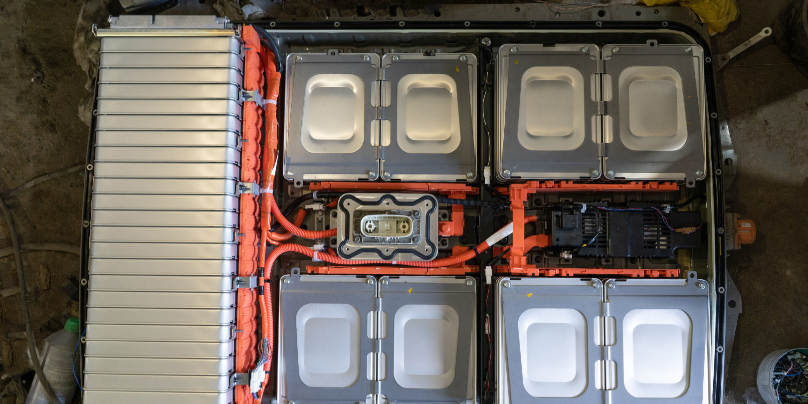 Electric Vehicle Batteries Svyatoslav Lypynskyy Dreamstime 61a6e8f4d308c