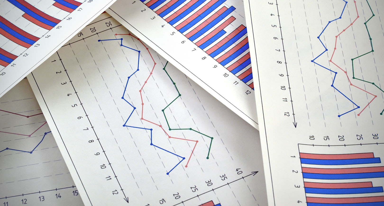 Charts1620 Dreamstime Xl 136981668 (1)