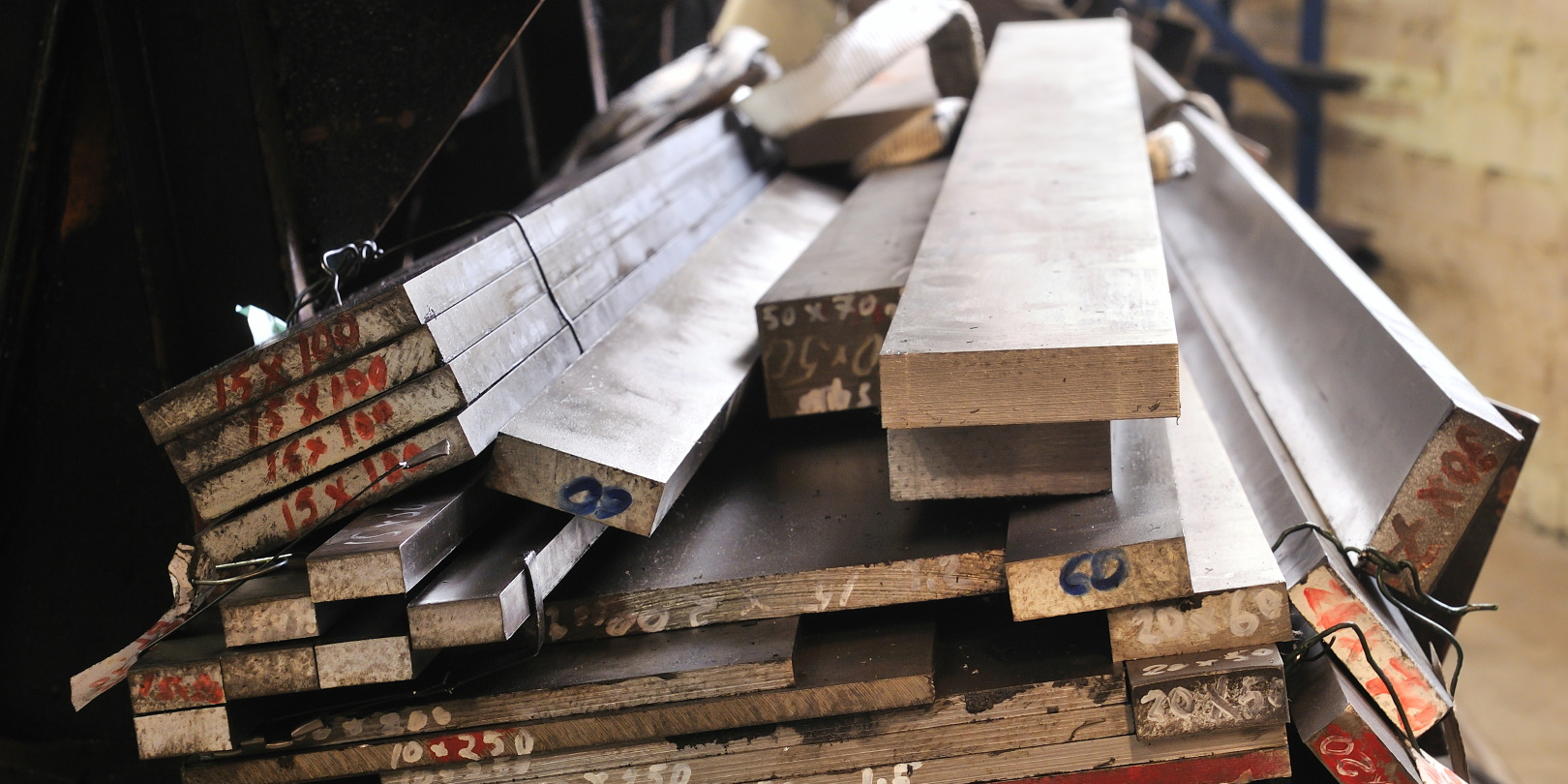 Steel Bars Material Metals Supplies Components Supply Chain Ansis Dreamstime 625dbd6978143