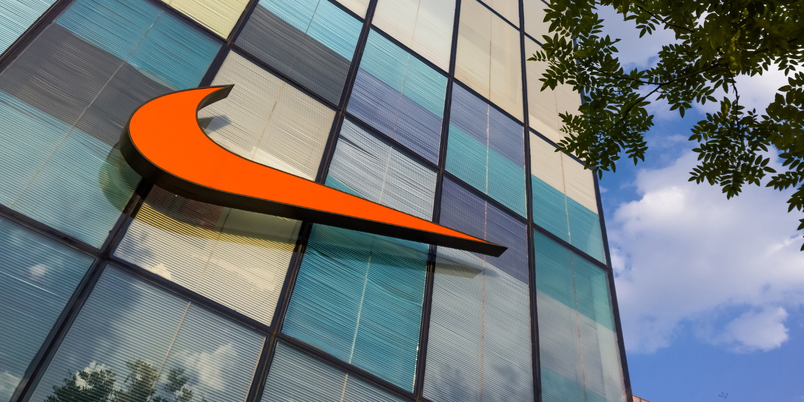 Nike Store In Modern Building Company Nike Logo Shuo Wang Dreamstime 62ba73e153208