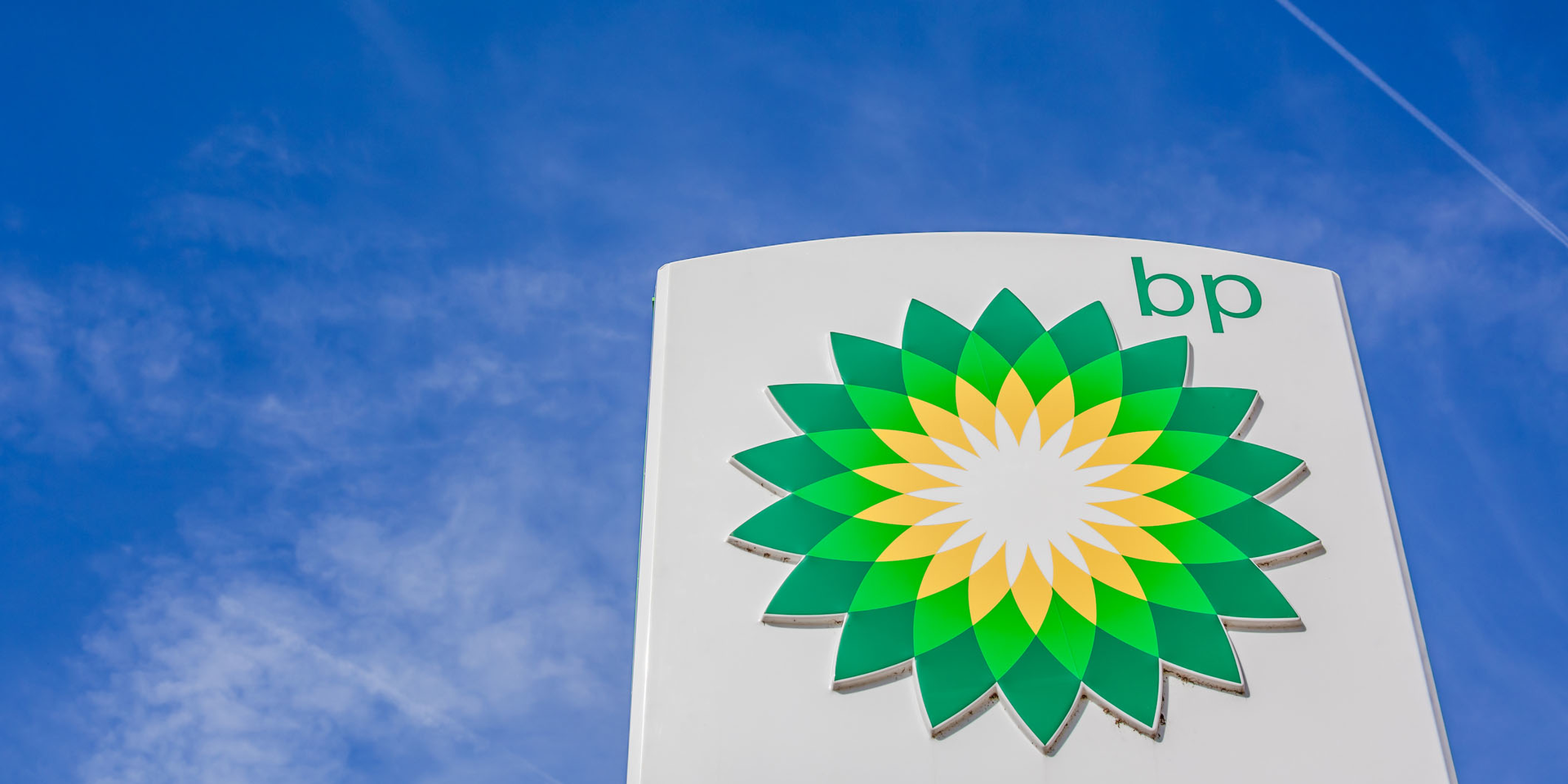 Bp Logo On Sign Blue Sky Background Topdeq Dreamstime 63613dc360137