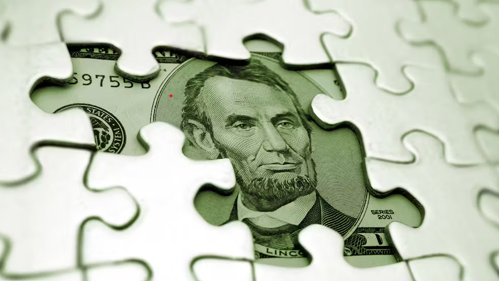 Cash Puzzle Les Cunliffe Dreamstime 64874d875ab73