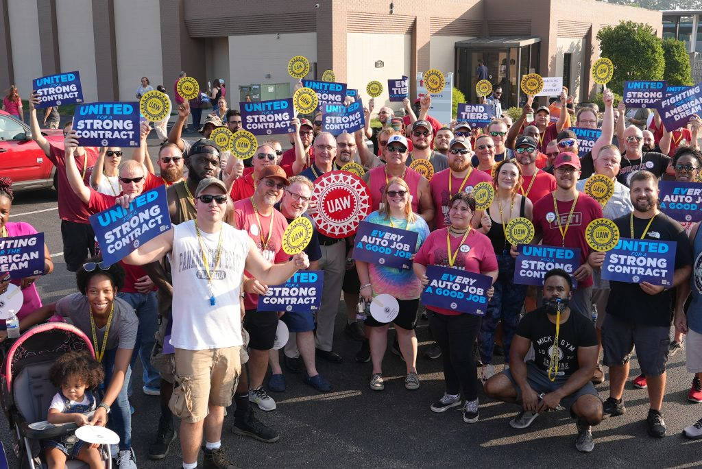 Uaw Rally 64f0f881865c3