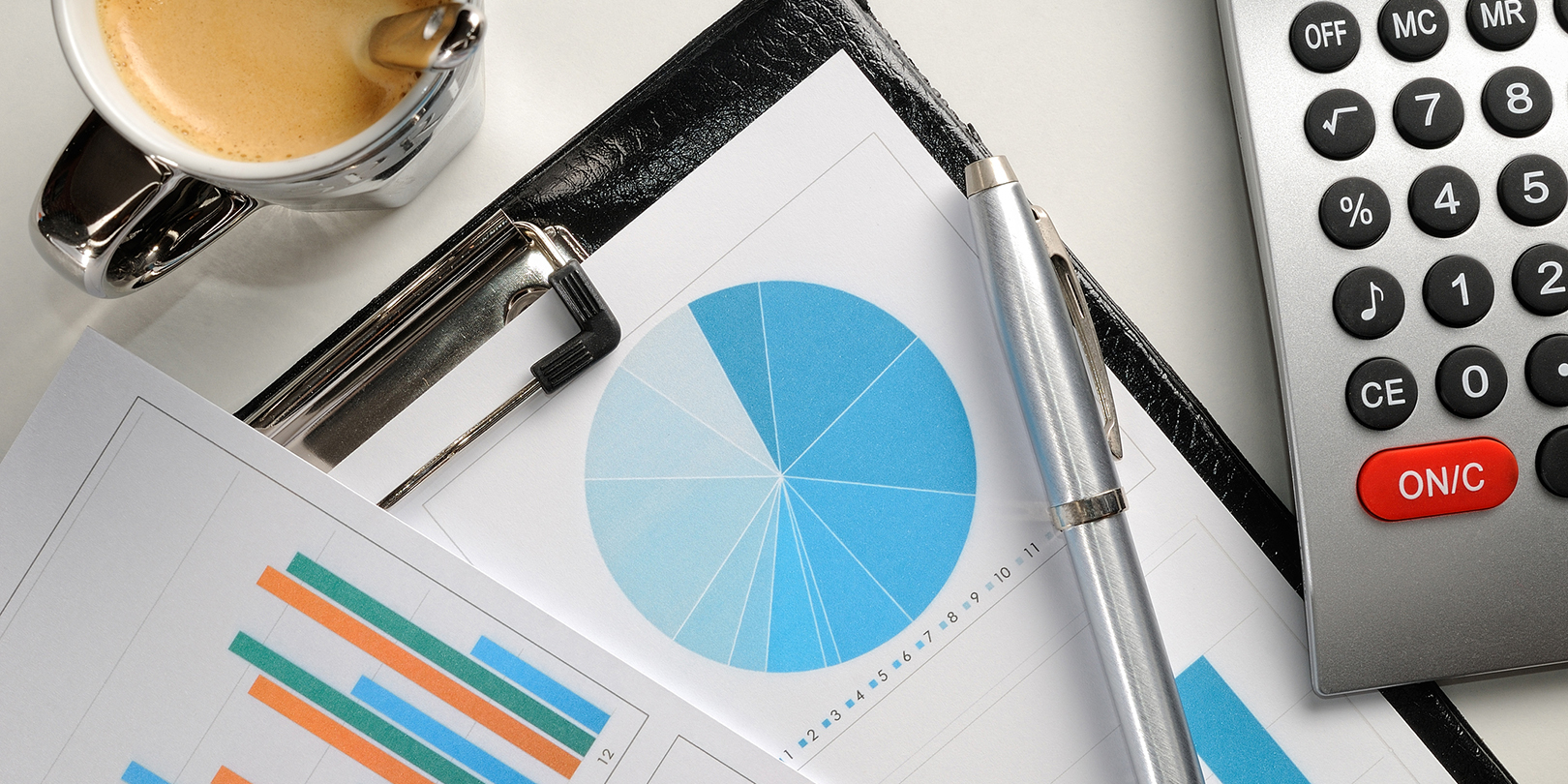 Economic Data Charts Visualization Graphs David Izquierdo Dreamstime 6509c4a655602