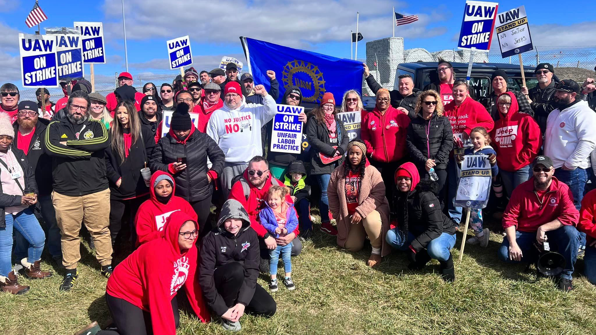 Uaw Toldeo Picket 653e80fc59781