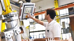 656f981829742d001ea48d08 Engineer Working At Cell 656f981829742d001ea48d08 Engineer Working At Cell