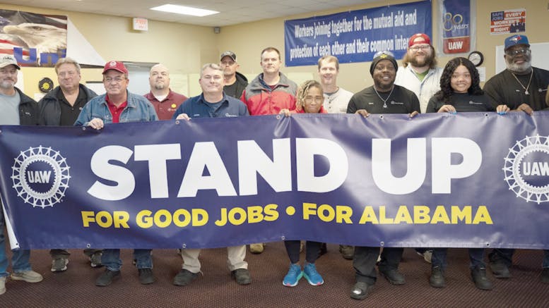 66101d4ef382ce001eb8b65a Merceds Alabama20240304at6