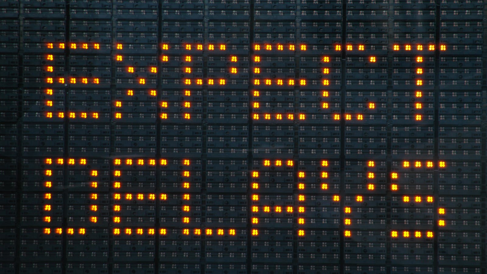 66bf5c1352cc42698d7327df Trafficdelaydreamstime L 14166255