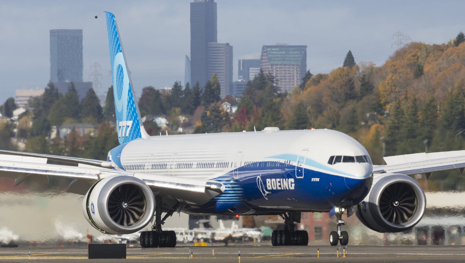 66eedcdb7e925638a91a82e8 Boeing777dreamstime L 202453082