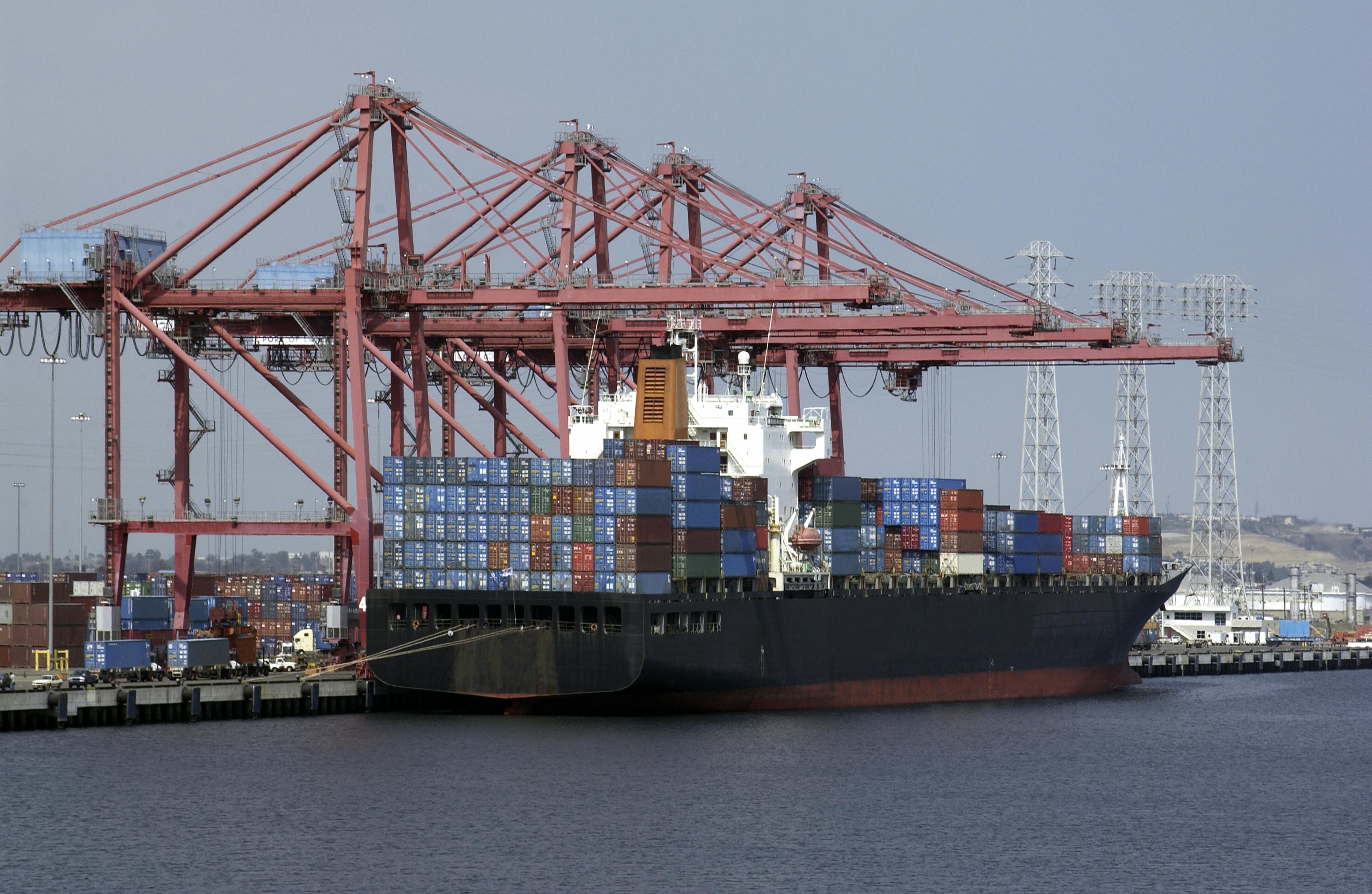 dreamstime_xxl_15392207