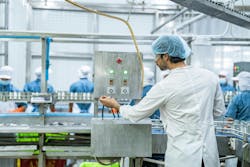 681a10f9f964bfa5fd2346e8 Man At Machine 681a10f9f964bfa5fd2346e8 Man At Machine