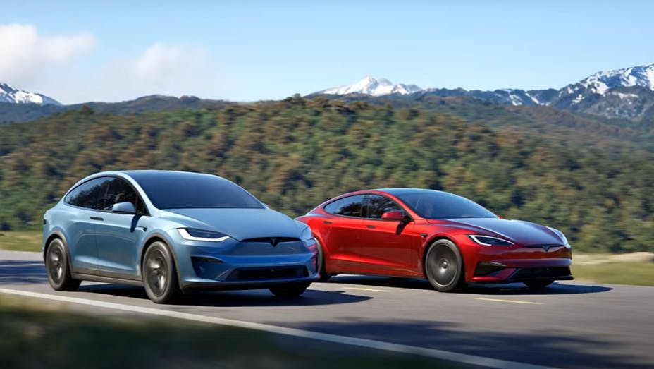 68823c9994f2811be55f3b1f Tsla Cars 2025 07