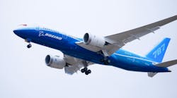 Boeing 787 Dreamliner takes off Boeing 787 Dreamliner takes off