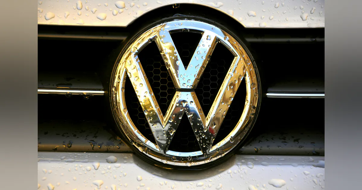 Detroit Is Watching Volkswagen Fall. It Should Take Notes.