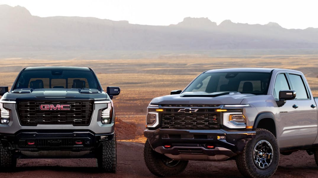gm_27_gmc_sierra_chevy_silverado