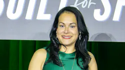 Rosa M Leal headshot